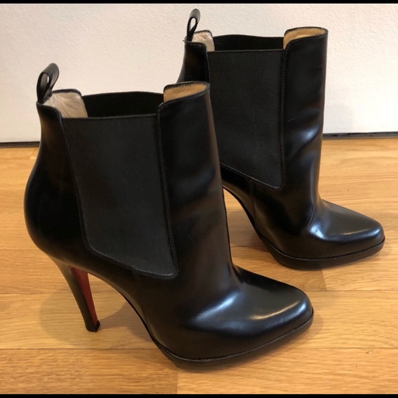 Christian Louboutin
Women's Black Bootie - Picture 3 of 7